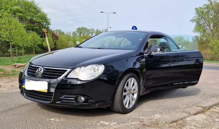Volkswagen Eos cena 15000 przebieg: 200000, rok produkcji 2006 z Warszawa małe 56